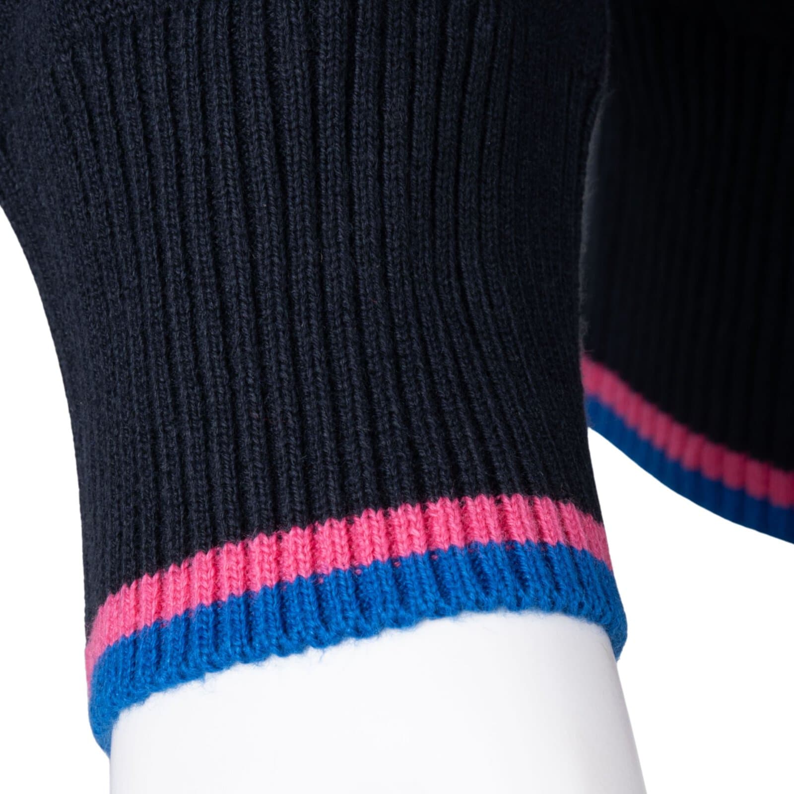 Grafitowy Sweter Męski V-neck w Serek z niebiesko-różową lamówką - obrazek 5